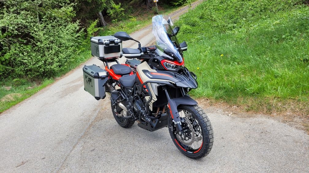 Benelli TRK 702X