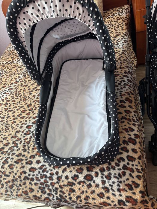 Дитяча коляска два в одному