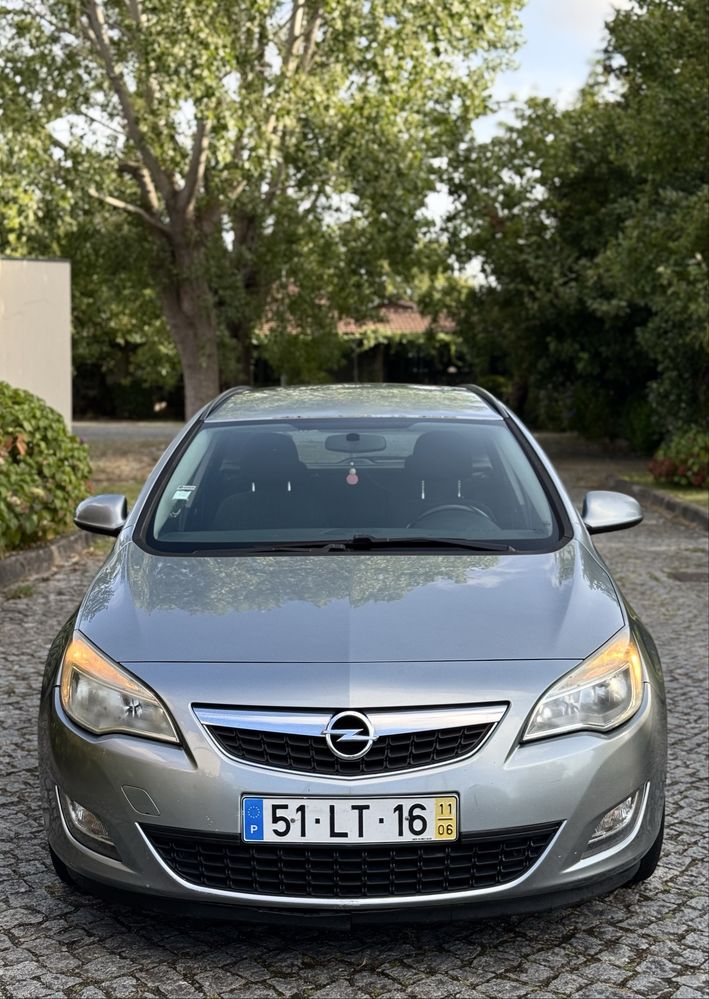 Opel Astra 1.3 CDTI (2011)