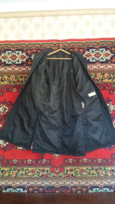 Продам мужской теплый свитер,плащ,шубу.