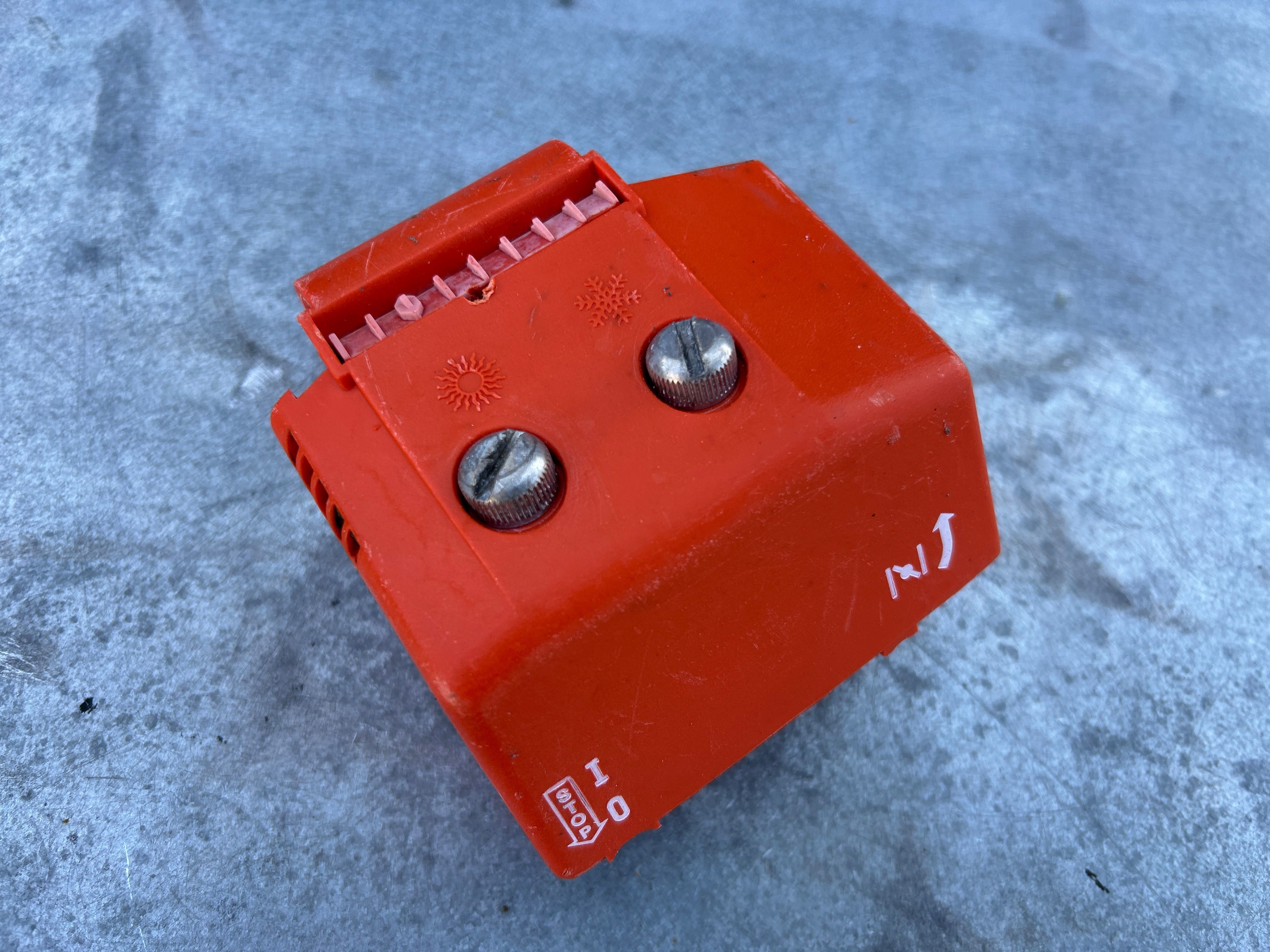 Osłona Pokrywa FILTRA PILARKI DOLMAR PS411 400 MAKITA DCS 341 400 (68)