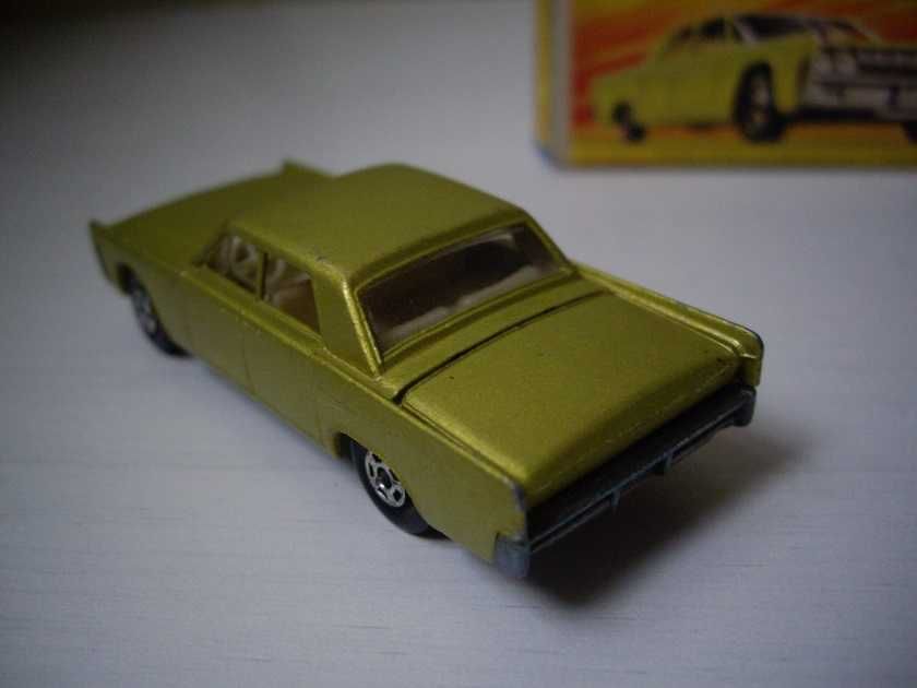 Matchbox Lesney LINCOLN CONTINENTAL Superfast