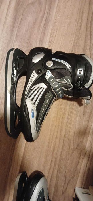 Продам ковзани б/у