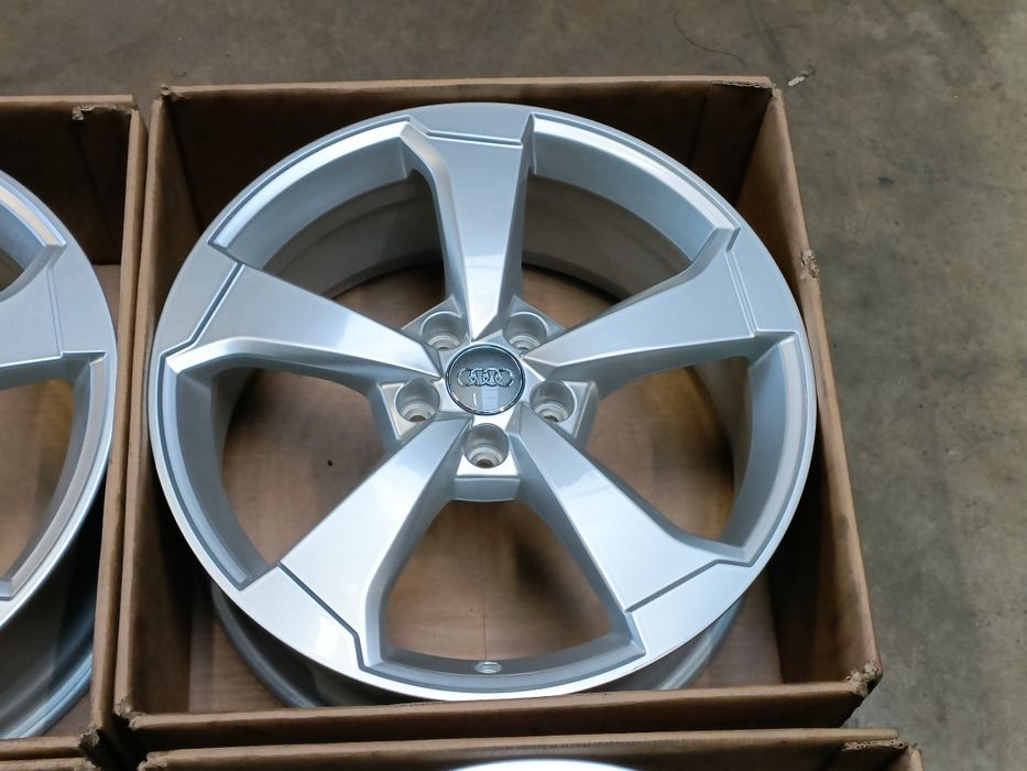 Alufelgi Felgi Audi 19 cali 5x112 A3 S4 RS3
