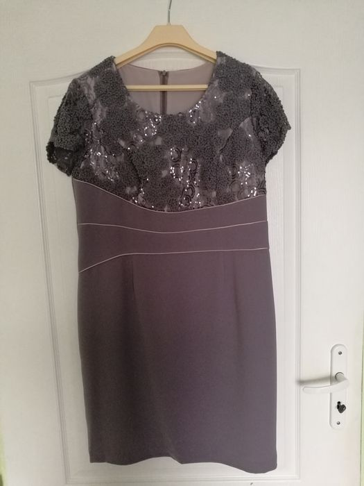Elegancka sukienka wizytowa XXL
