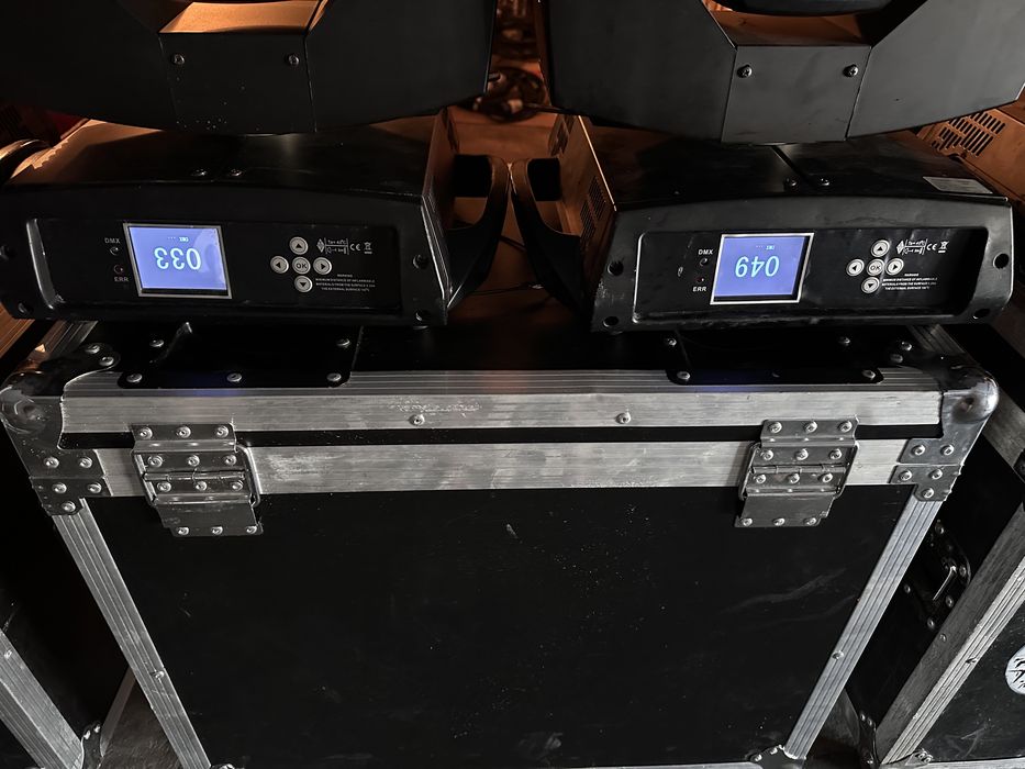 4x Beams 7R 230w + Flightcase