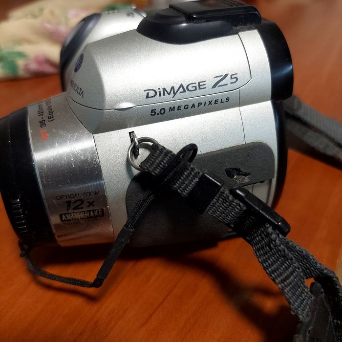 Фотоапарат konica minolta