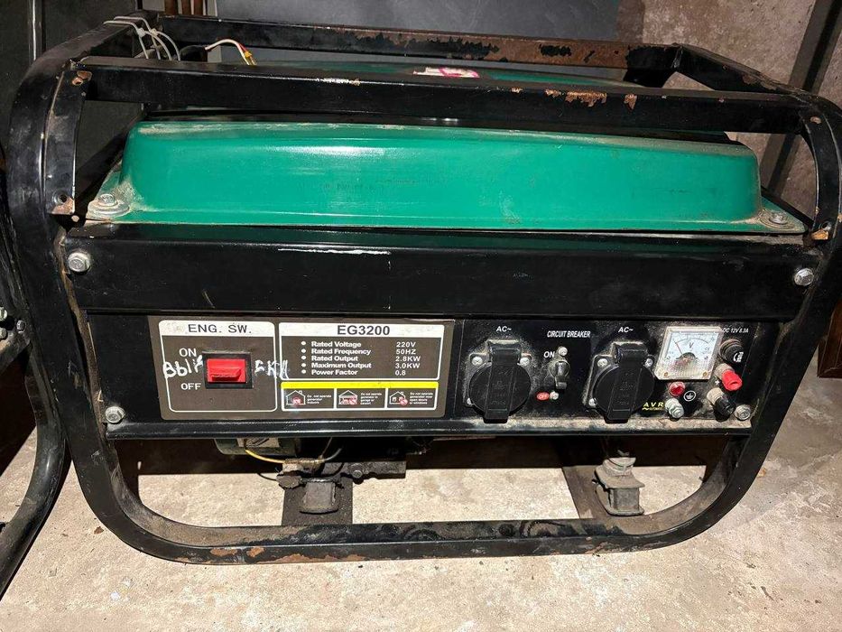 Продам 2 Бензинових Генератора на 3 і 2,3 кВт