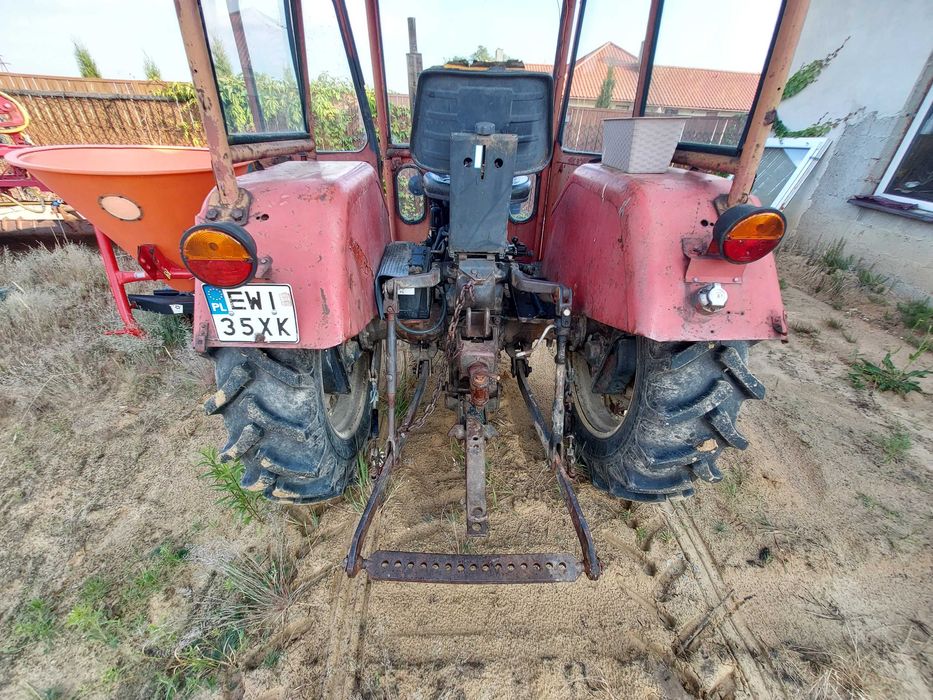 Ursus c330m 87r.