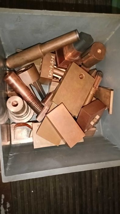 Elektrody miedź Cu miedziane do drążenia wgłębnego