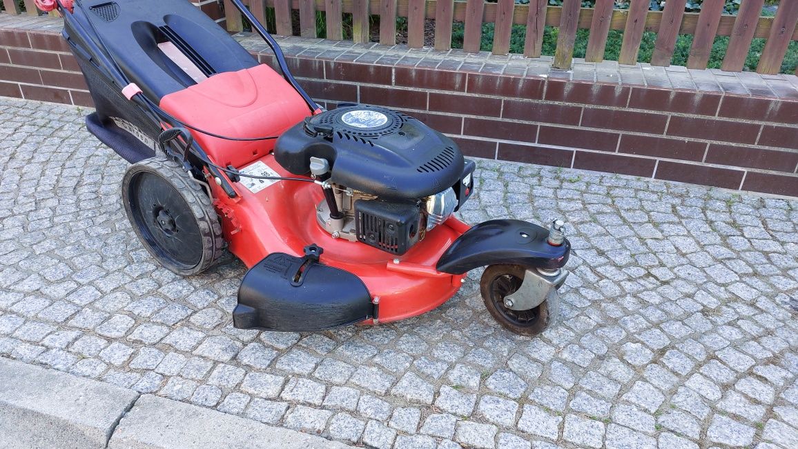 Duża kosiarka spalinowa 51cm z napędem trzykołowa zwrotna trike