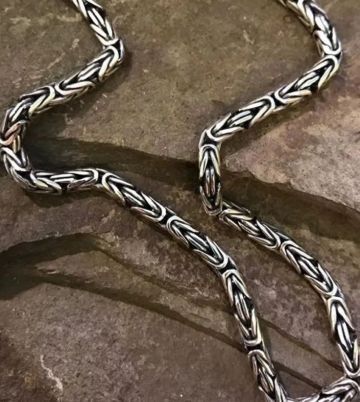 ЛИСИЙ  ХВОСТ Серебряная  цепочка . Вес 85 грамм / 55см  925пр  Новая