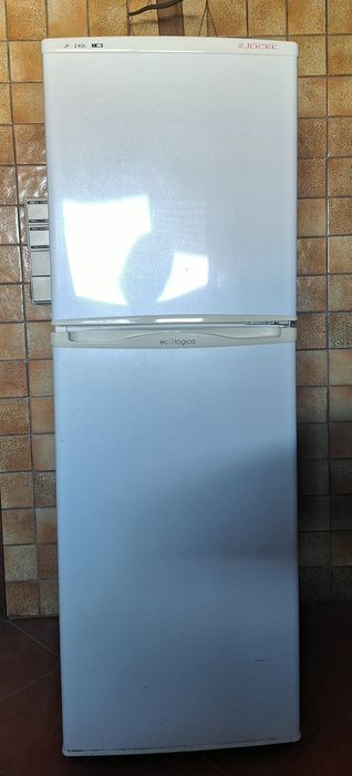 Frigorífico branco Jocel 240L