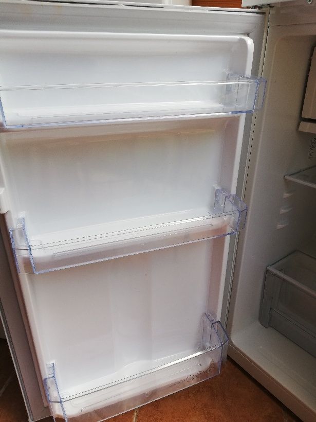 Lodówka Beko mała