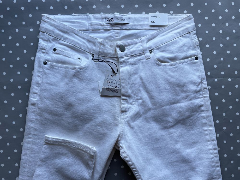 Zara Штаны (джинсы) 44 размер, белые НОВЫЕ!