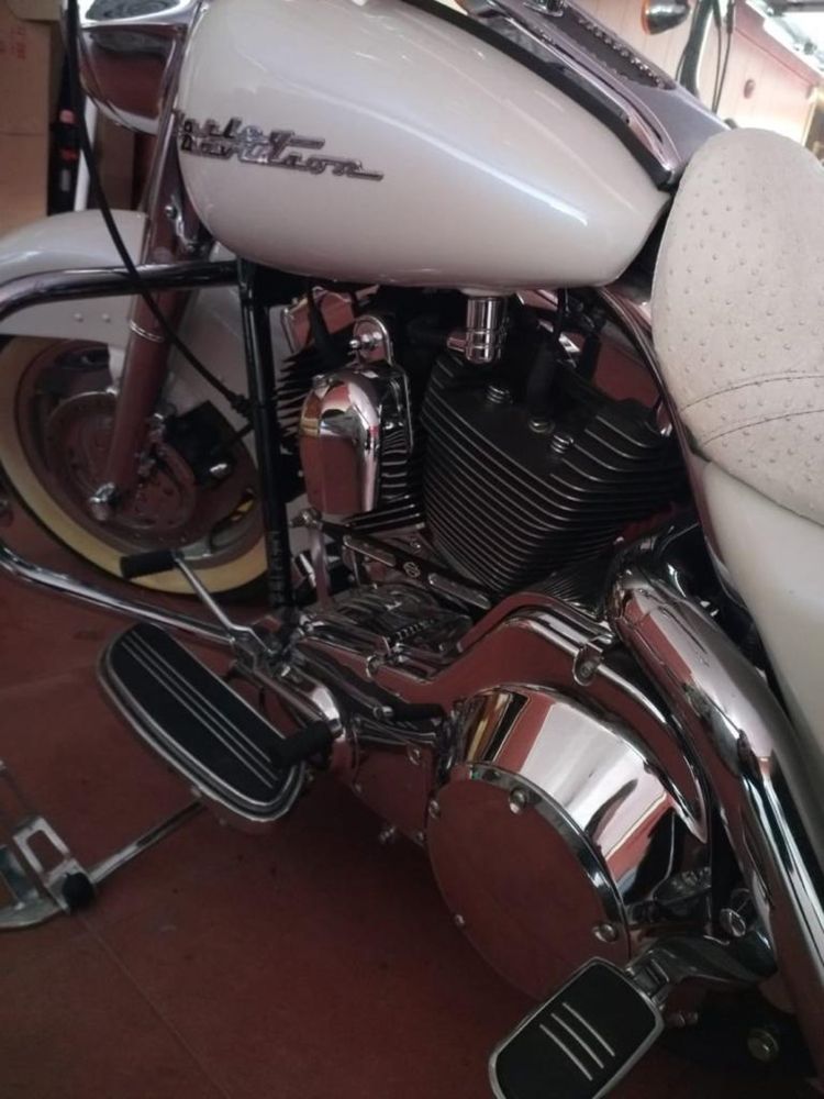 продаю  Харлей Девідсон Harley-Davidson Road King