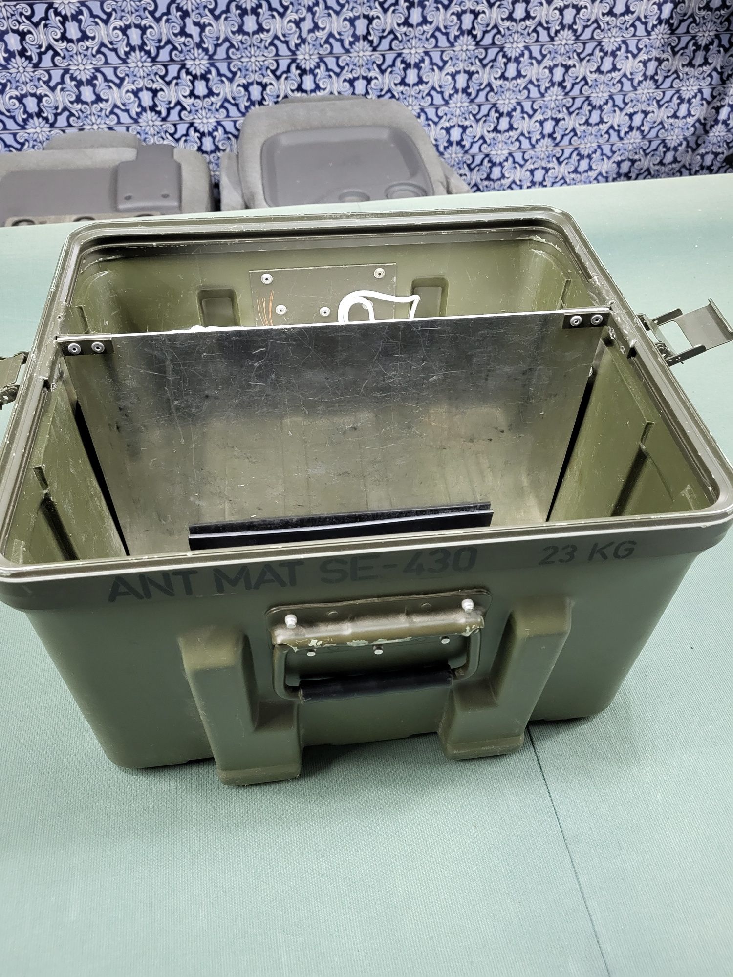 Ham box para guardar acessorios radio