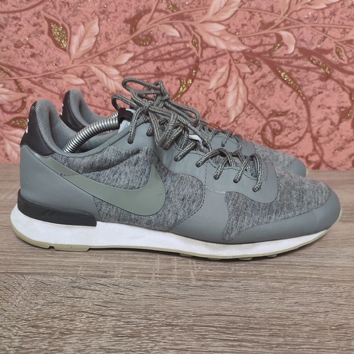 Кросівки Nike internationalist size 40/25.5