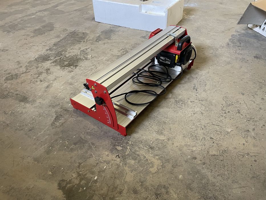 Przecinarka do glazury plytek stolowa stojaca Modeco Expert 800W