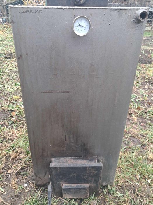 Твердопаливний котел