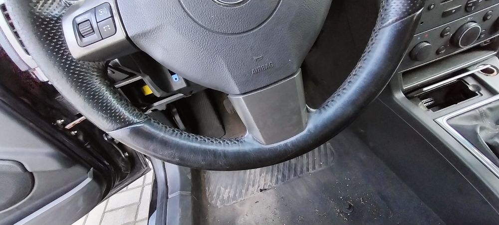 Kierownica wielofunkcyjna OPC Vectra c signum lift