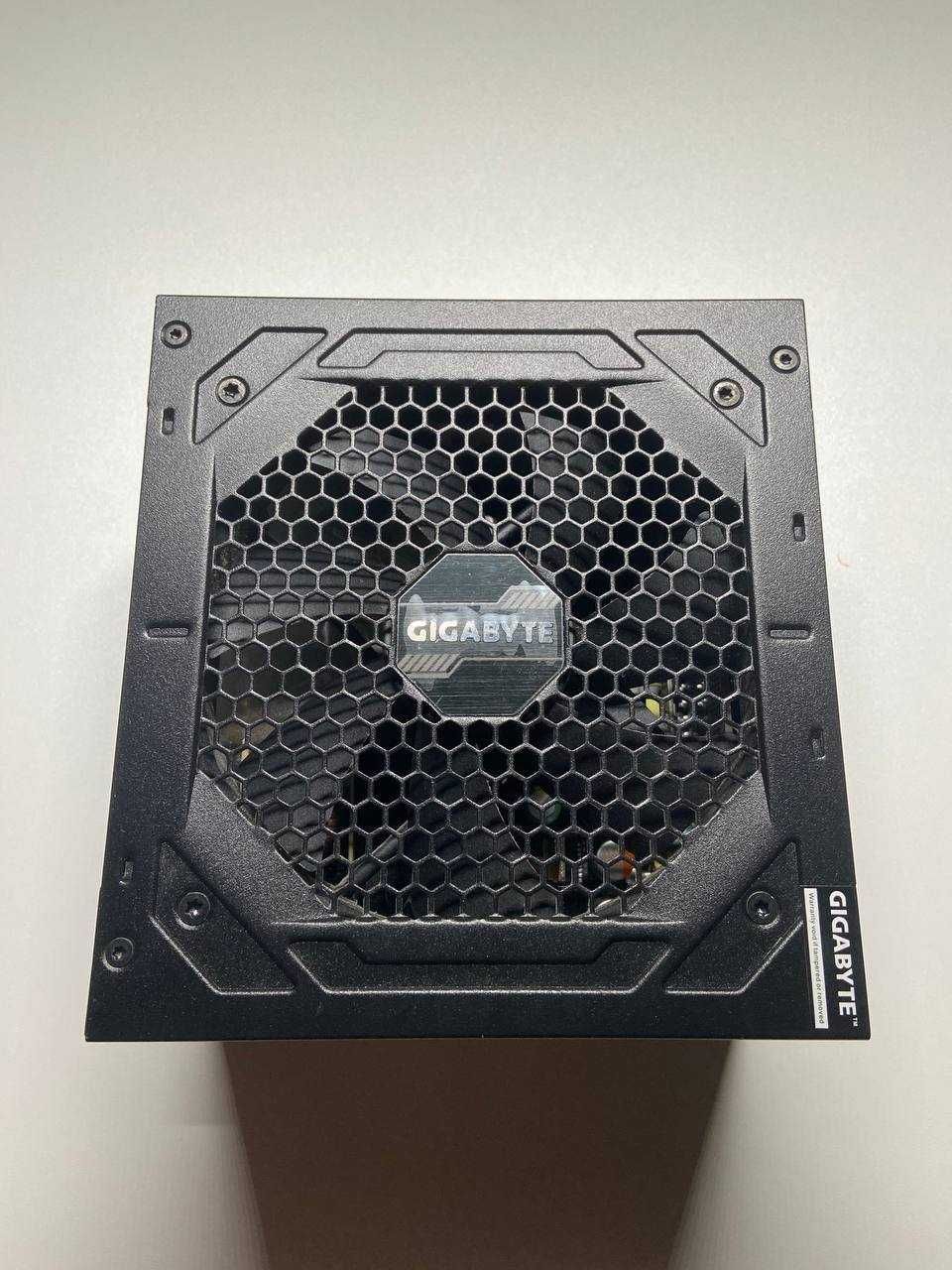 GIGABYTE P750GM 80 PLUS GOLD 750W bez gwarancji