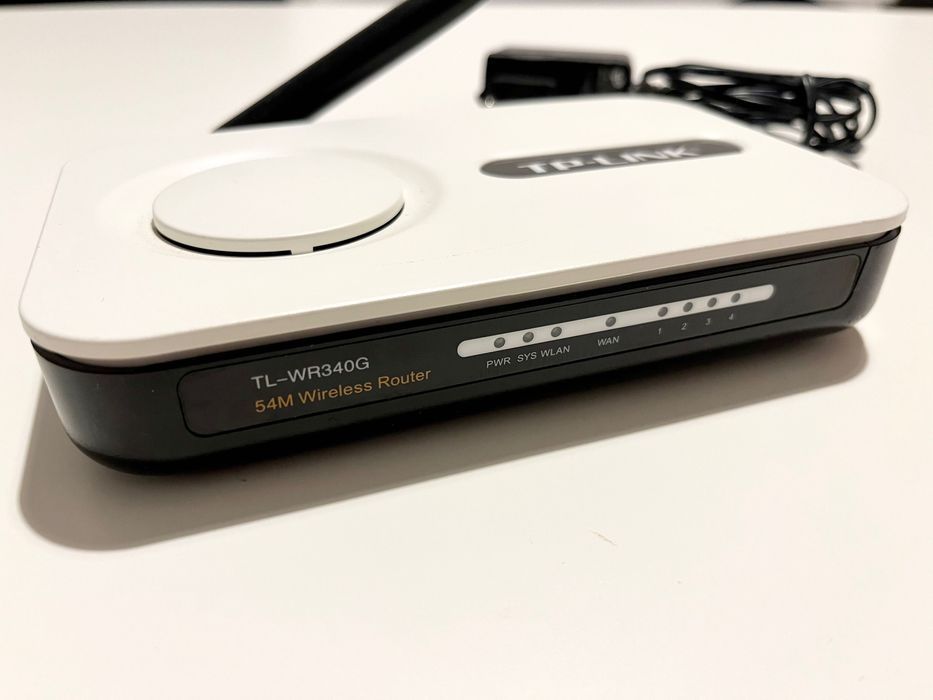 Router TP-LINK model: TL-WR340G