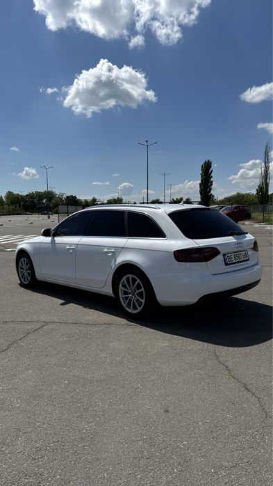 Продам Audi a4 b8