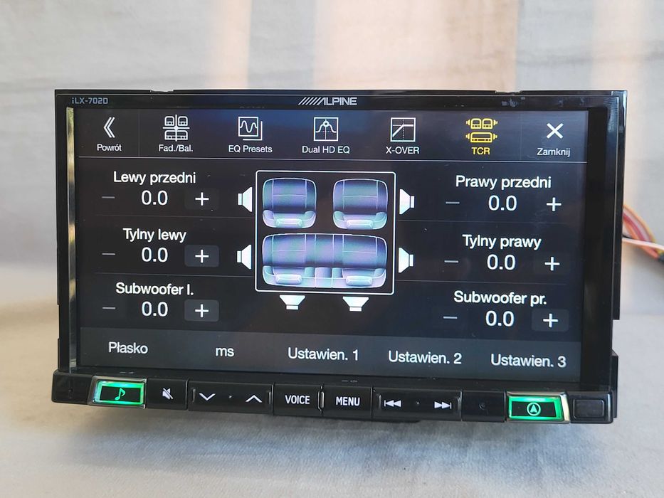 Alpine ILX-702D Bluetooth, korekcja czasu, 3xRCA Android Auto CarPlay