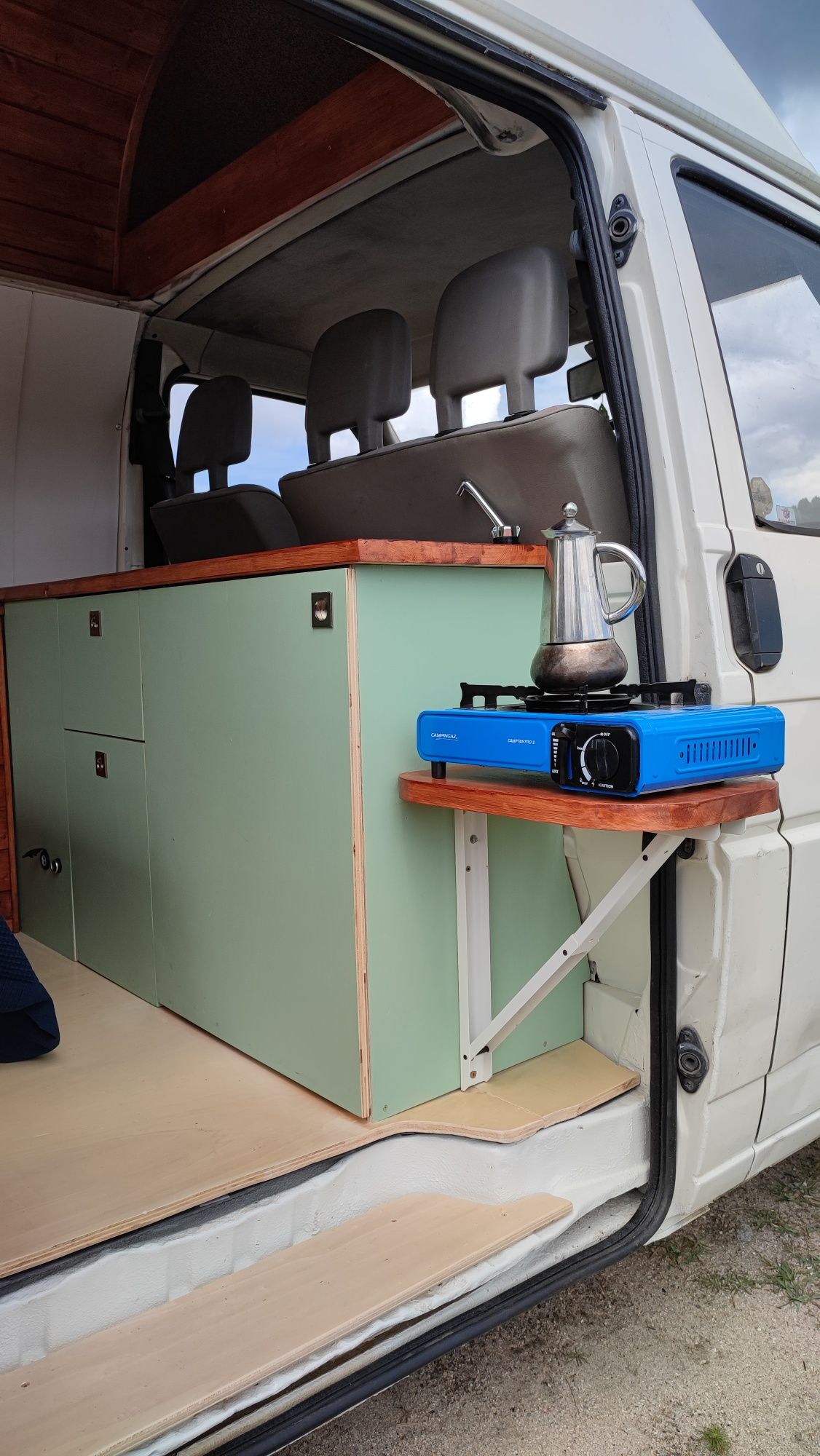 Autocaravana VW T4 legalizada
