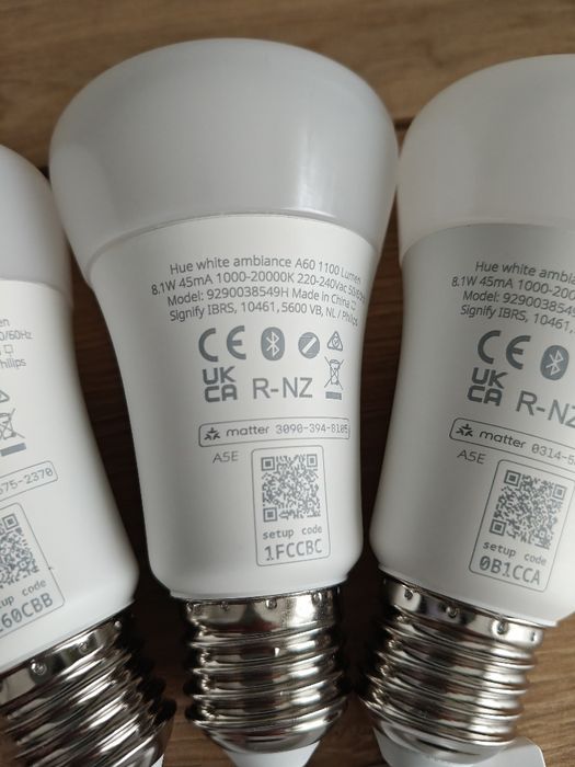 Sprzedam Nowy zestaw żarówek Hue white ambiance 8.1W matter