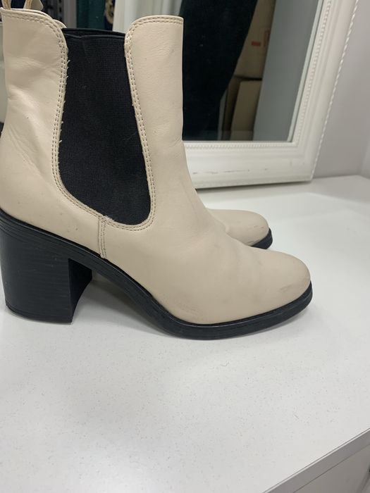 Черевики жіночі р. З8