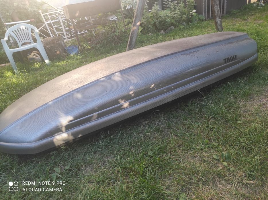 Багажник  Thule з релінгами