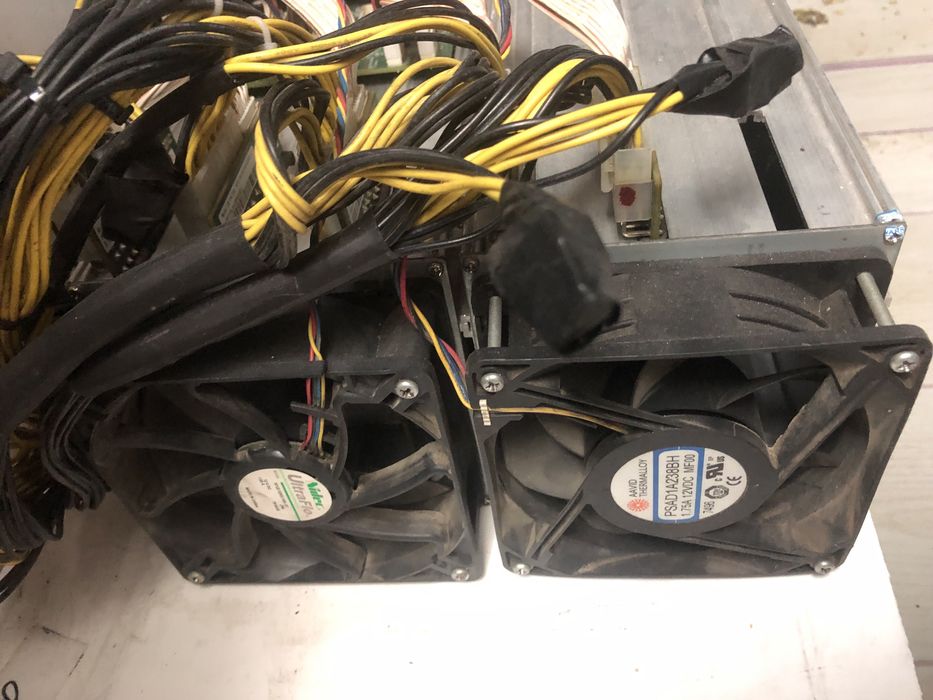 Майнер Asic Bitmain S9 dual/S10 сдвоенный. 17 T. Майнинг, биткоин