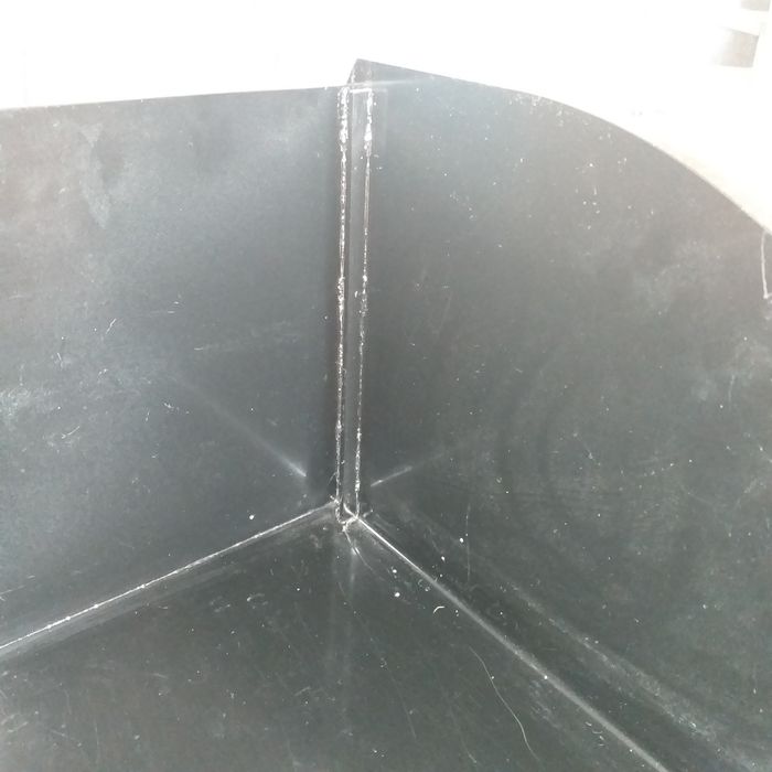 Протисонячний козирьок ноутбука