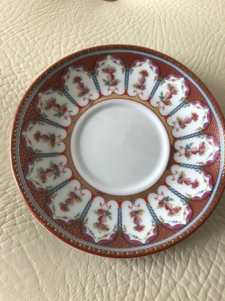 Chavena de cafe e pires de colecao Ng porcelanas