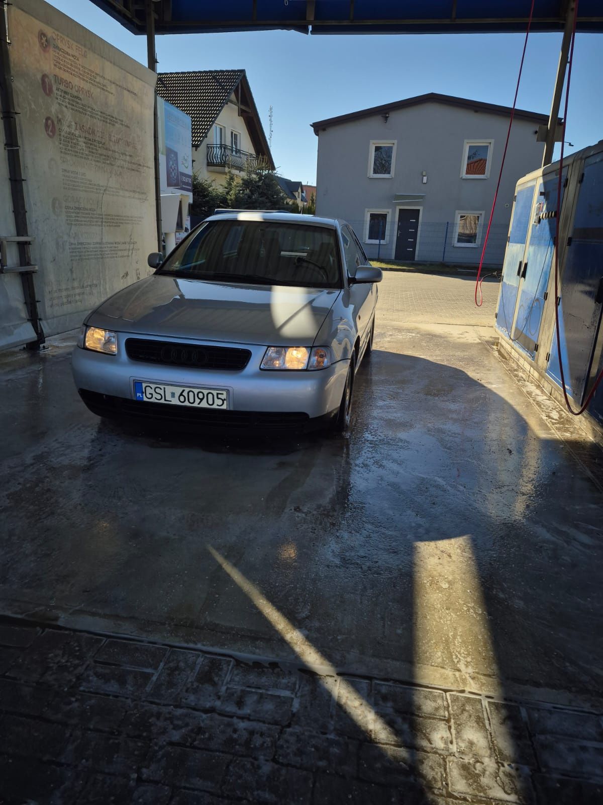Sprzedam Audi A3 8L 1.9 TDI 1999 Dwa komplety opon