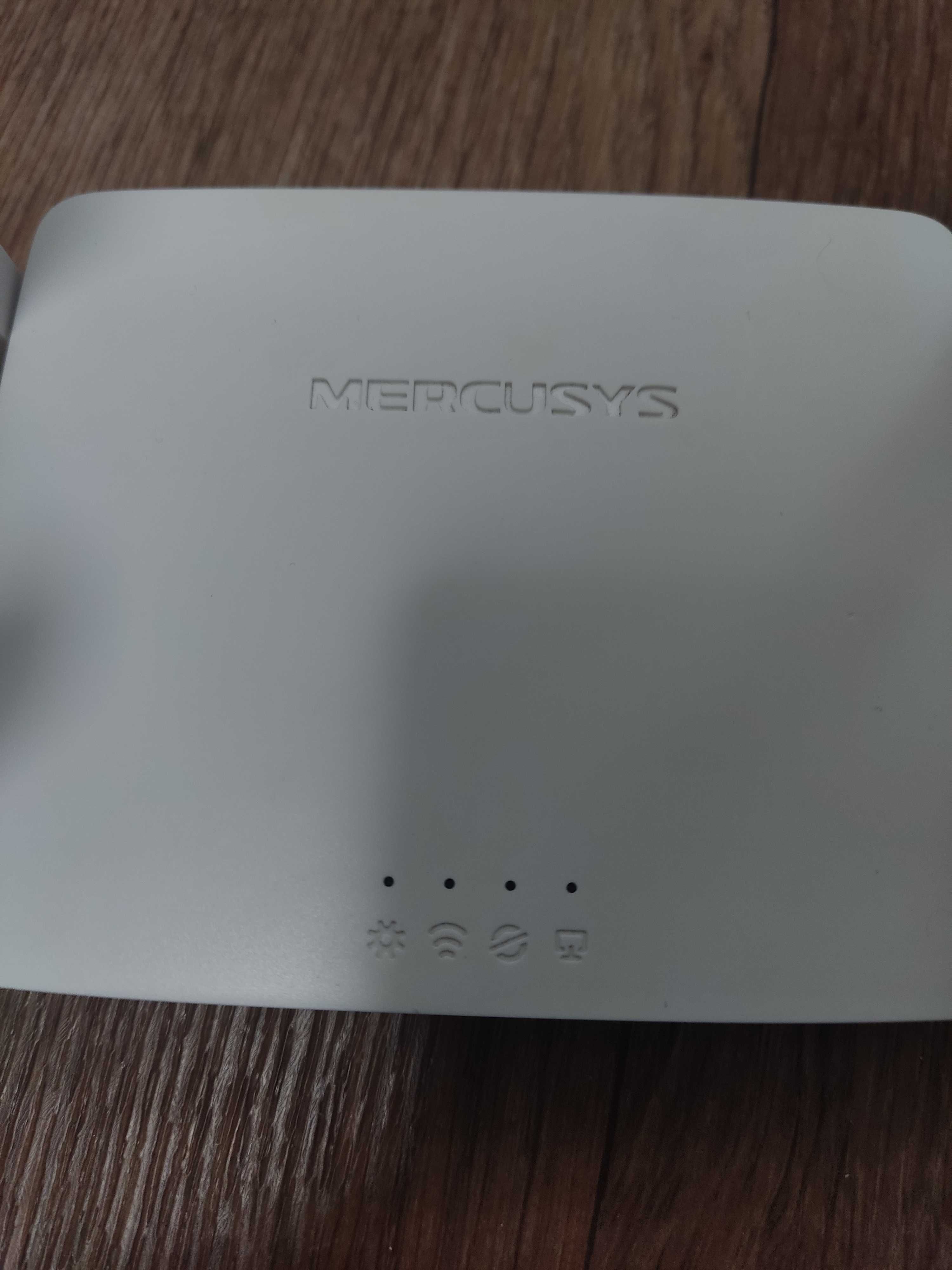 Mercusys AC10 роутер
