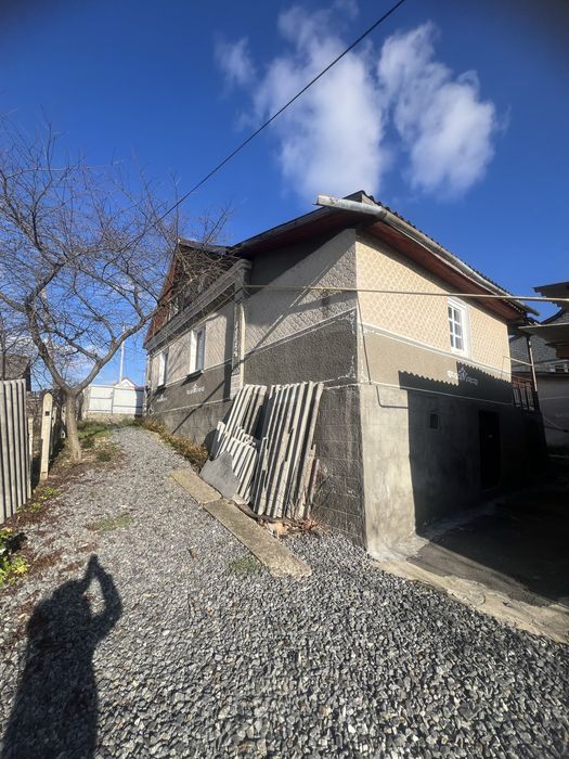 Продам будинок в місті