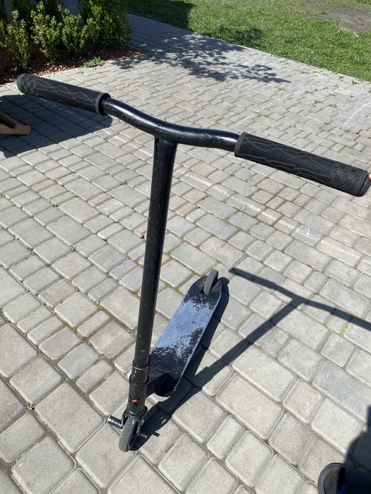 Трюковой самокат Explore