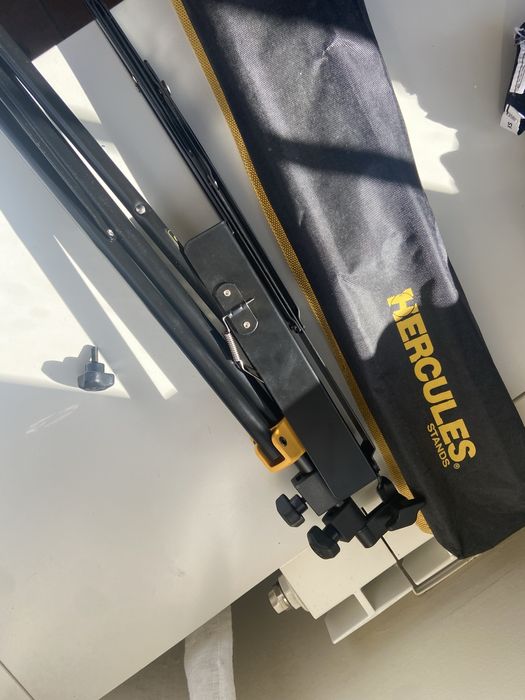 Suporte para partitura Hercules stands