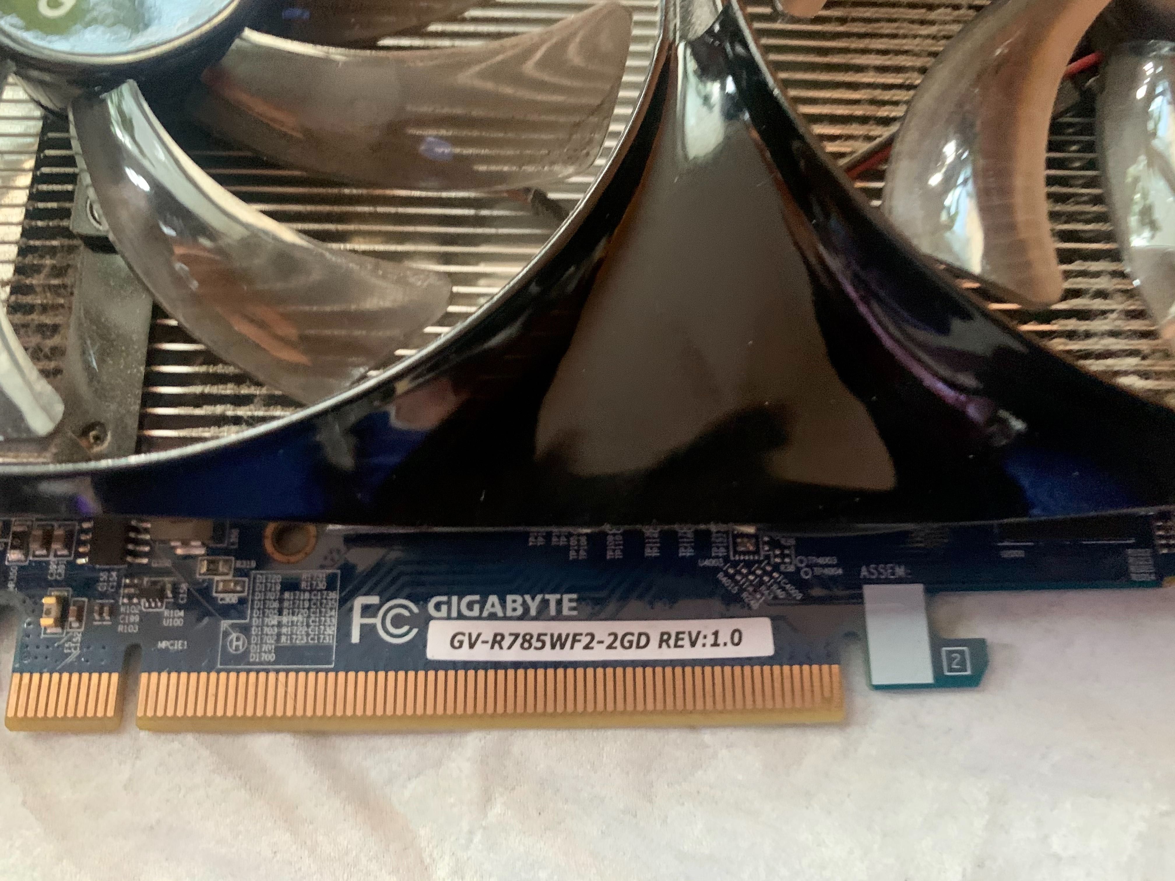 Gigabyte Radeon HD7850 2GB