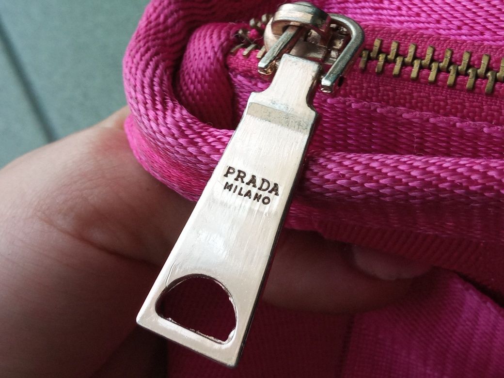 Женская сумка Prada редкая на подарок