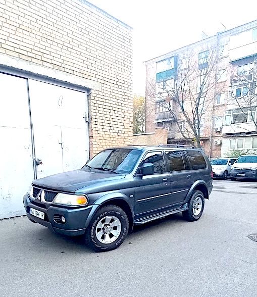 Mitsubishi Pajero Sport 2006