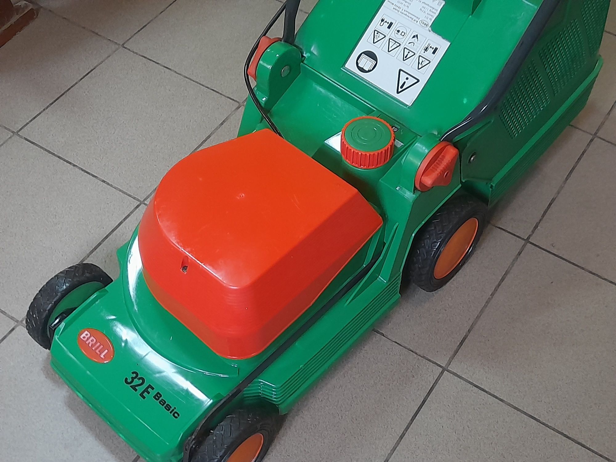 Електрична  газонокосилка  *BRILL-1100wt.