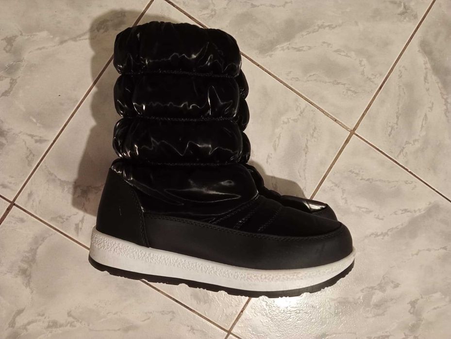 Buty śniegowce Sinsay roz. 38 czarne
