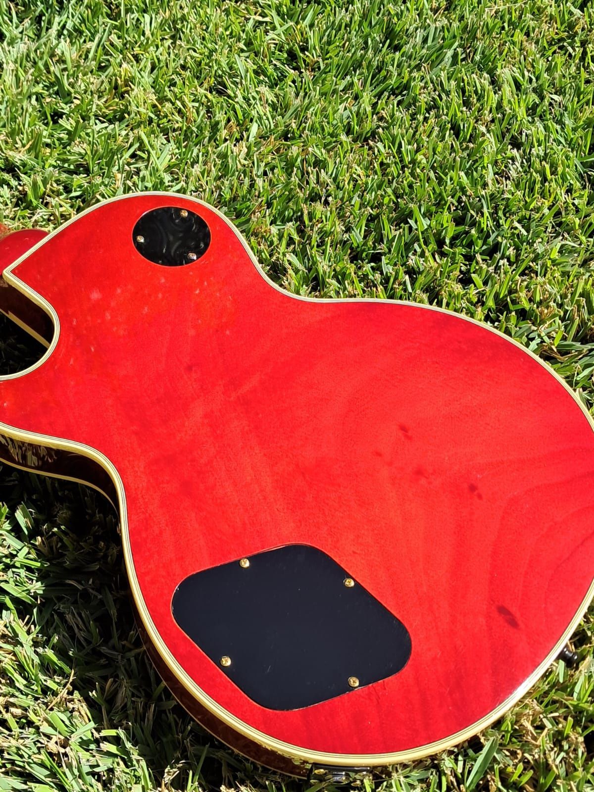 Guitarra les paul com seymour duncan sh4