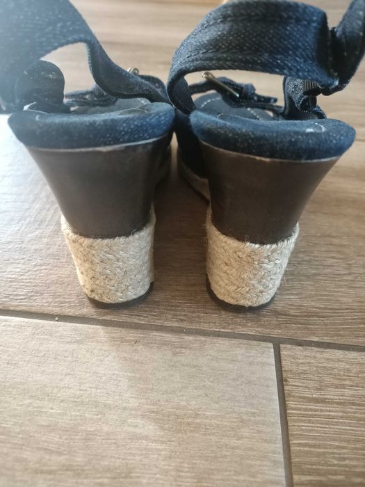 Buty espadryle sandały na koturnie jeansowe Reserved 39