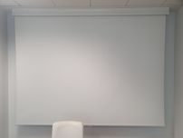 Ekran projekcyjny Avers Screens 265x215