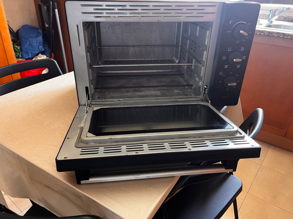 Vendo forno elétrico Qilive – usado poucas vezes